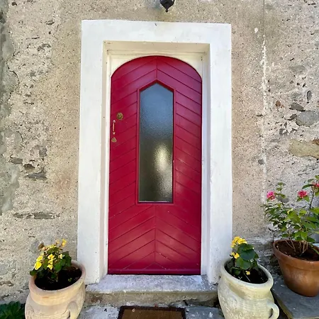 Porta Rossa 公寓