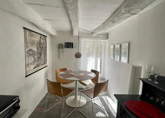 Porta Rossa Oggebbio